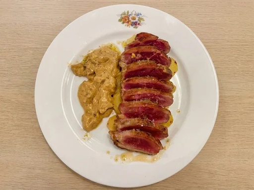 Magret de canard sauce